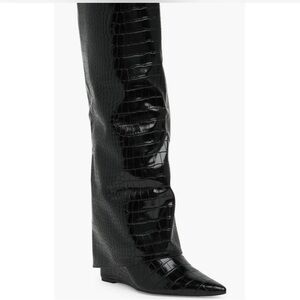 Steve Madden Black Croc-Embossed Women's Boots